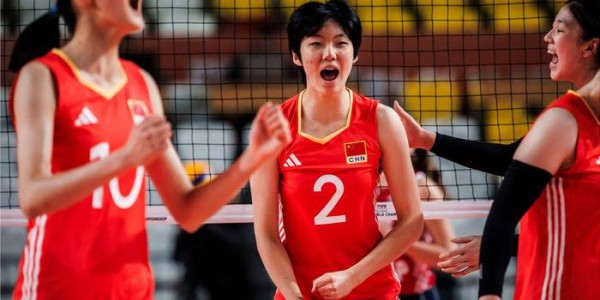 全运会U19比赛，上海江苏谁强？上海看边攻表现，江苏强在张籽萱