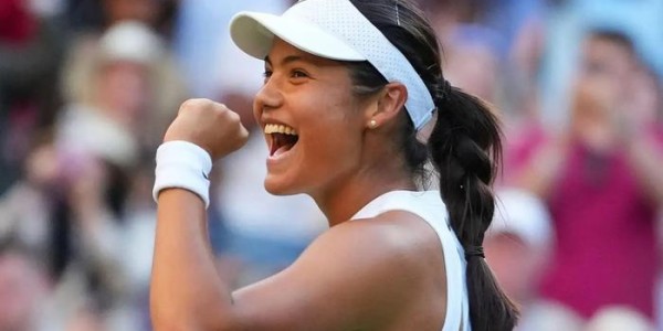 网坛最严父母？拉杜透露被严格管控私生活，甚至不能和女性朋友玩